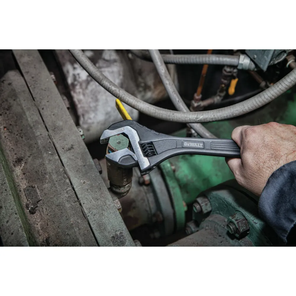 Llave ajustable de 12" DeWalt