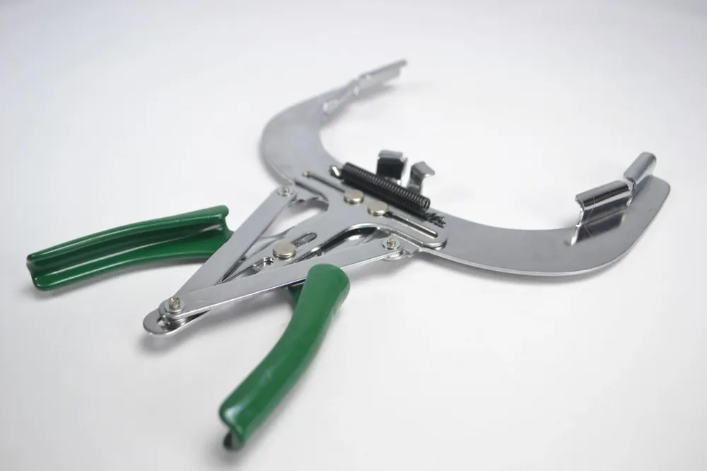ALICATE PARA ANILLAR 4.1/2" 7" JONNESWAY