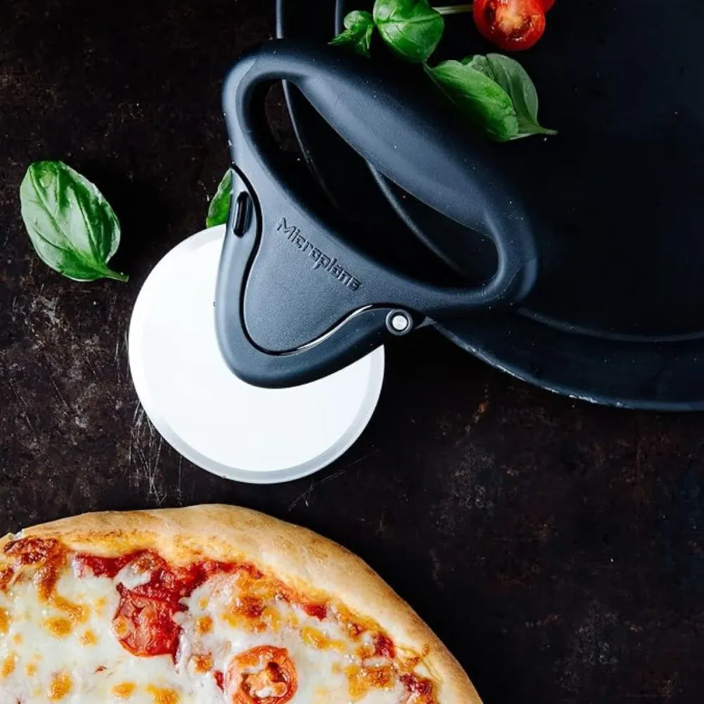 Cortador de pizzas Microplane