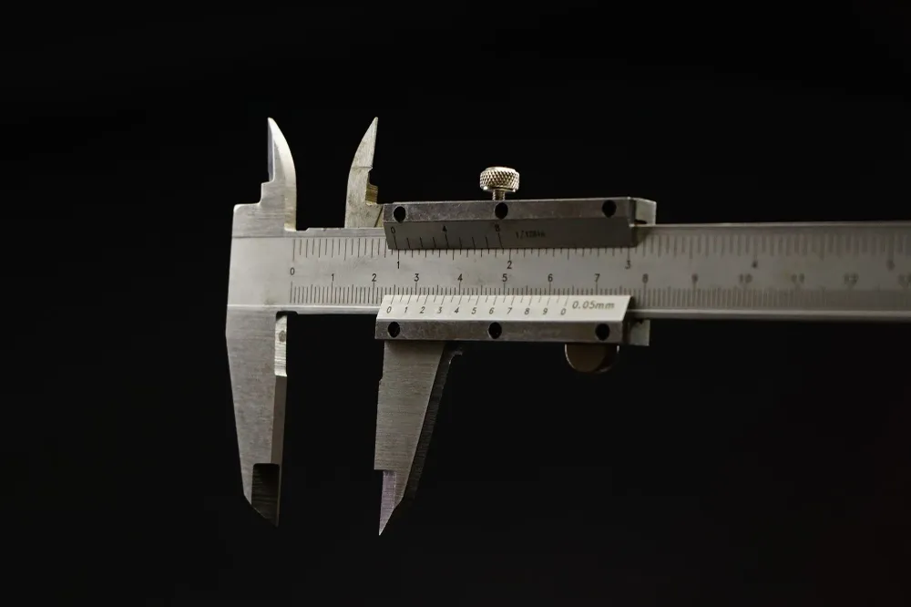PIE DE REY VENIER MECANICO MM /PLG 150 MM (6") TOTAL TOOLS